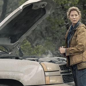 Photo Jenna Elfman
