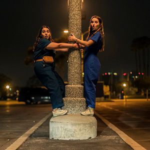 Photo Beanie Feldstein