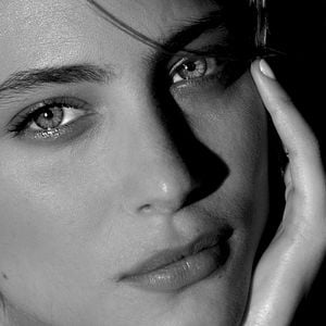 Photo Nora Arnezeder