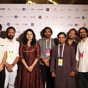 Photo Jaoon Kahan Bata Ae Dil