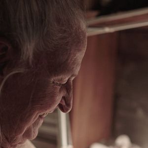 Photo La Fille Du Cratère
