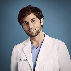 Photo Jake Borelli