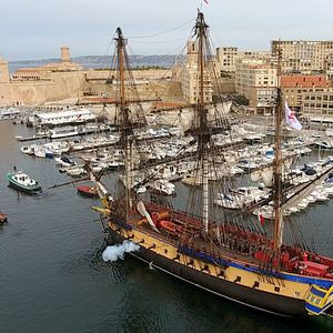 Photo L'Hermione, De L’Atlantique À La Méditerranée
