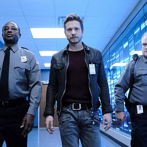 Photo Matt Czuchry