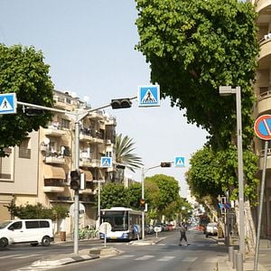 Photo Yiddish