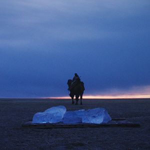 Photo La Femme des steppes, le flic et l'oeuf