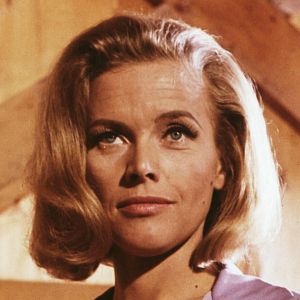 Photo Honor Blackman