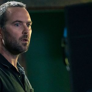 Photo Sullivan Stapleton