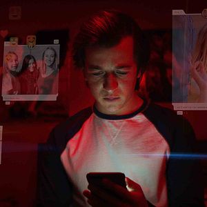 Photo Derrière nos écrans de fumée