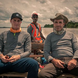 Photo Père et fils au bout du monde
