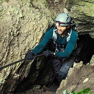 Photo En pleine nature avec Bear Grylls