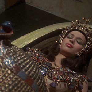 Photo Valerie Leon
