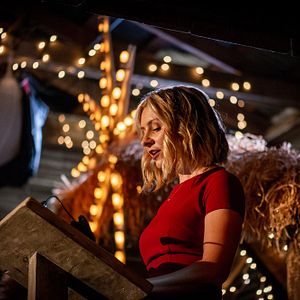 Photo Beverley Mitchell