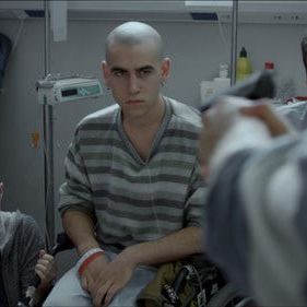 Photo Les Bracelets rouges