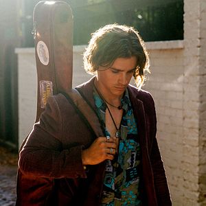 Photo Brenton Thwaites