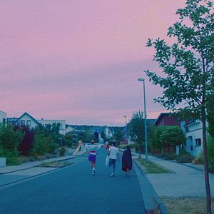 Photo No hard feelings - Le Monde est à nous