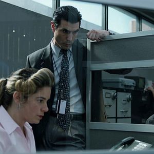 Photo The Looming Tower