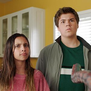 Photo Gabby Duran, baby-sitter d'extraterrestres