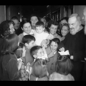 Photo Le Mystère de Padre Pio
