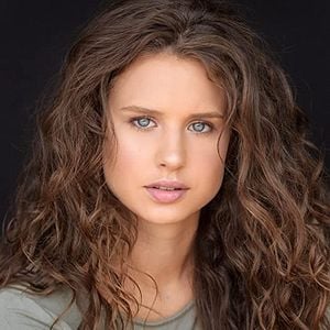 Avery Konrad - AlloCiné