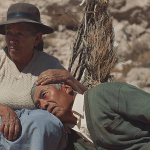 Photo Utama : La Terre Oubliée