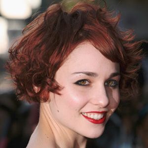 Photo Tuppence Middleton