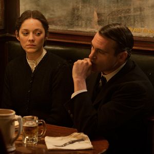 Photo The Immigrant