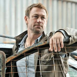 Photo Grant Bowler