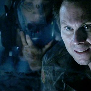 Photo Alien War