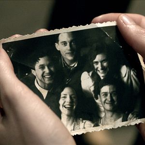 Photo Generation War