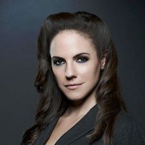 Photo Lost Girl