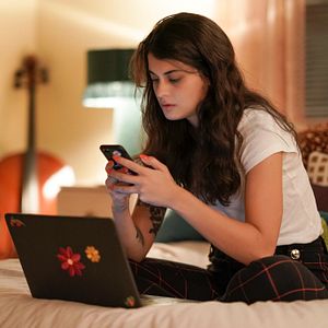 Photo Single Drunk Female