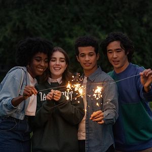 Photo Hello, adieu, et nous au milieu