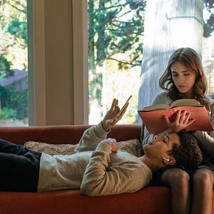 Photo Hello, adieu, et nous au milieu