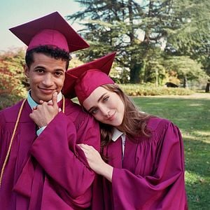 Photo Hello, adieu, et nous au milieu