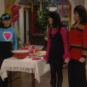 Photo Sister, Sister