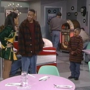 Photo Sister, Sister