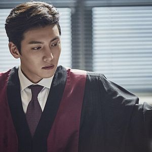 Photo Suspicious Partner