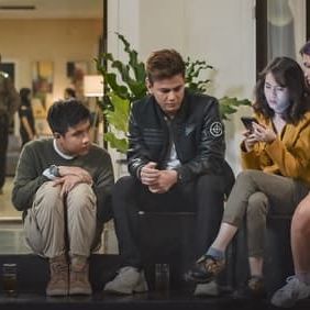 Photo Chasing Virgins