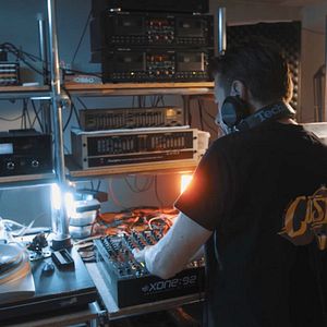 Photo Italo Disco, le son scintillant des années 80