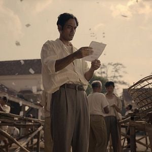 Photo Cigarette Girl