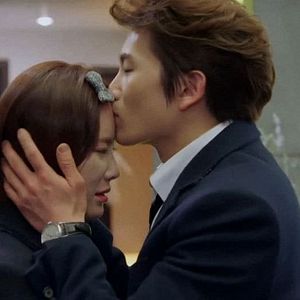 Photo Kill Me, Heal Me