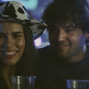 Photo Threesome (2021)