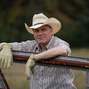 Photo Holt McCallany