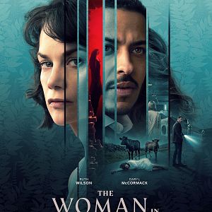 Photo The Woman In The Wall