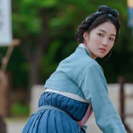 Photo Secret Royal Inspector & Joy