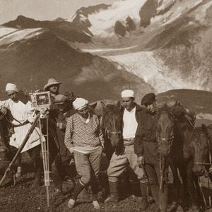 Photo Mère et fille Ou la nuit n’est jamais complète