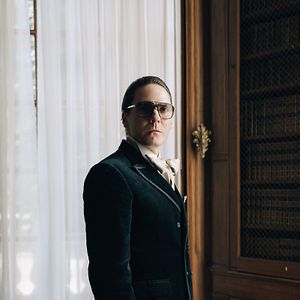 Photo Becoming Karl Lagerfeld