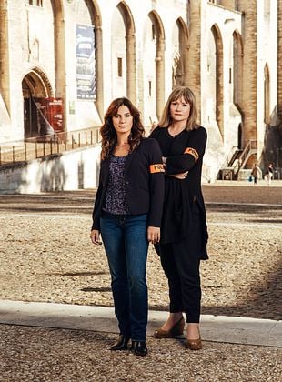 poster du film Bande-annonce Meurtres à Avignon