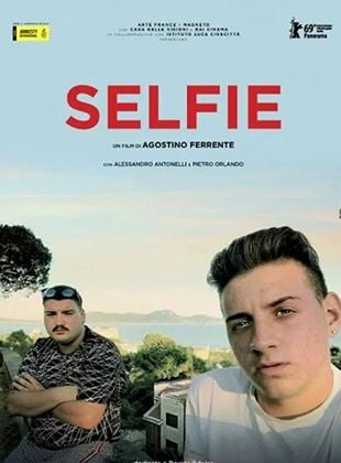 Selfie, avoir 16 ans à Naples VOD
